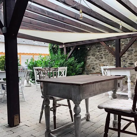 Rustic Chic Bed & Breakfast
